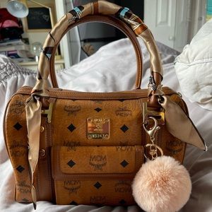 rare! authentic MCM bag in cognac 🤎